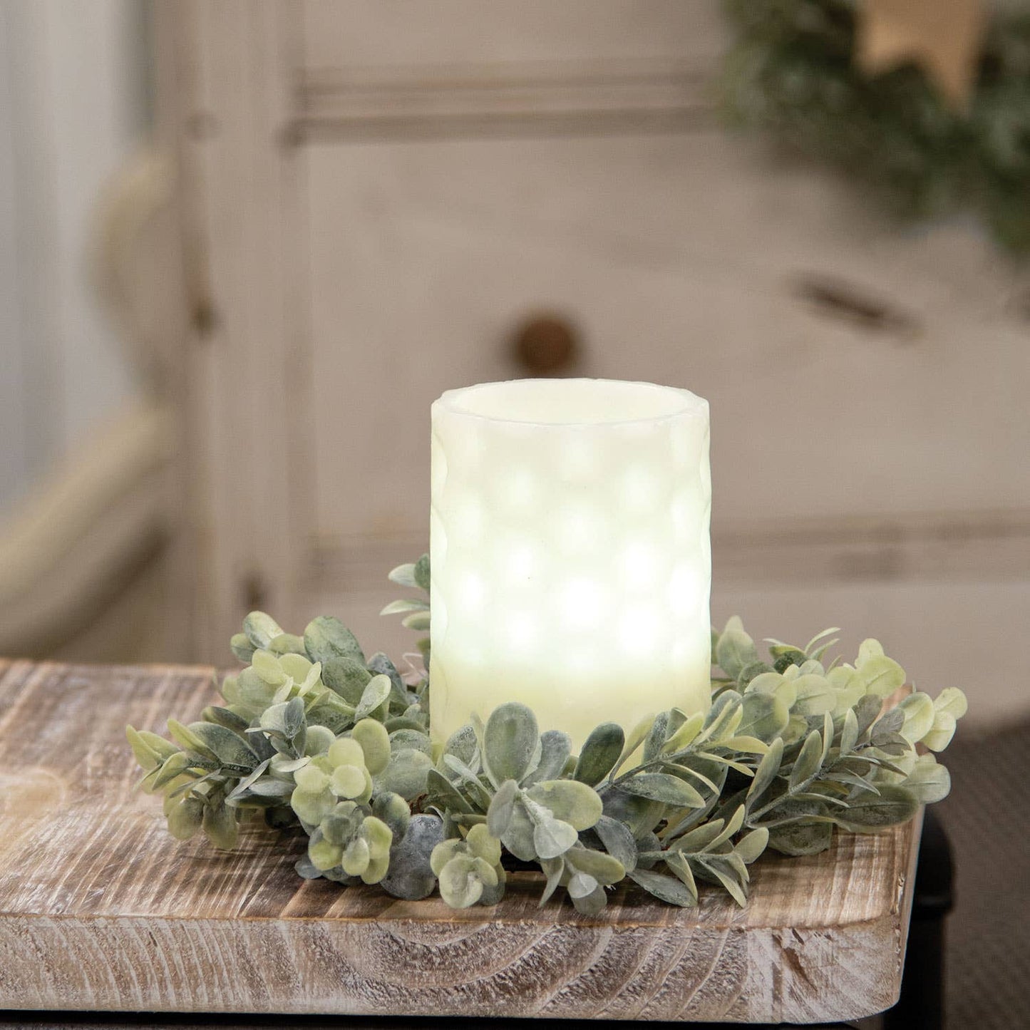 Ombre Boxwood Candle Ring, 3.5"